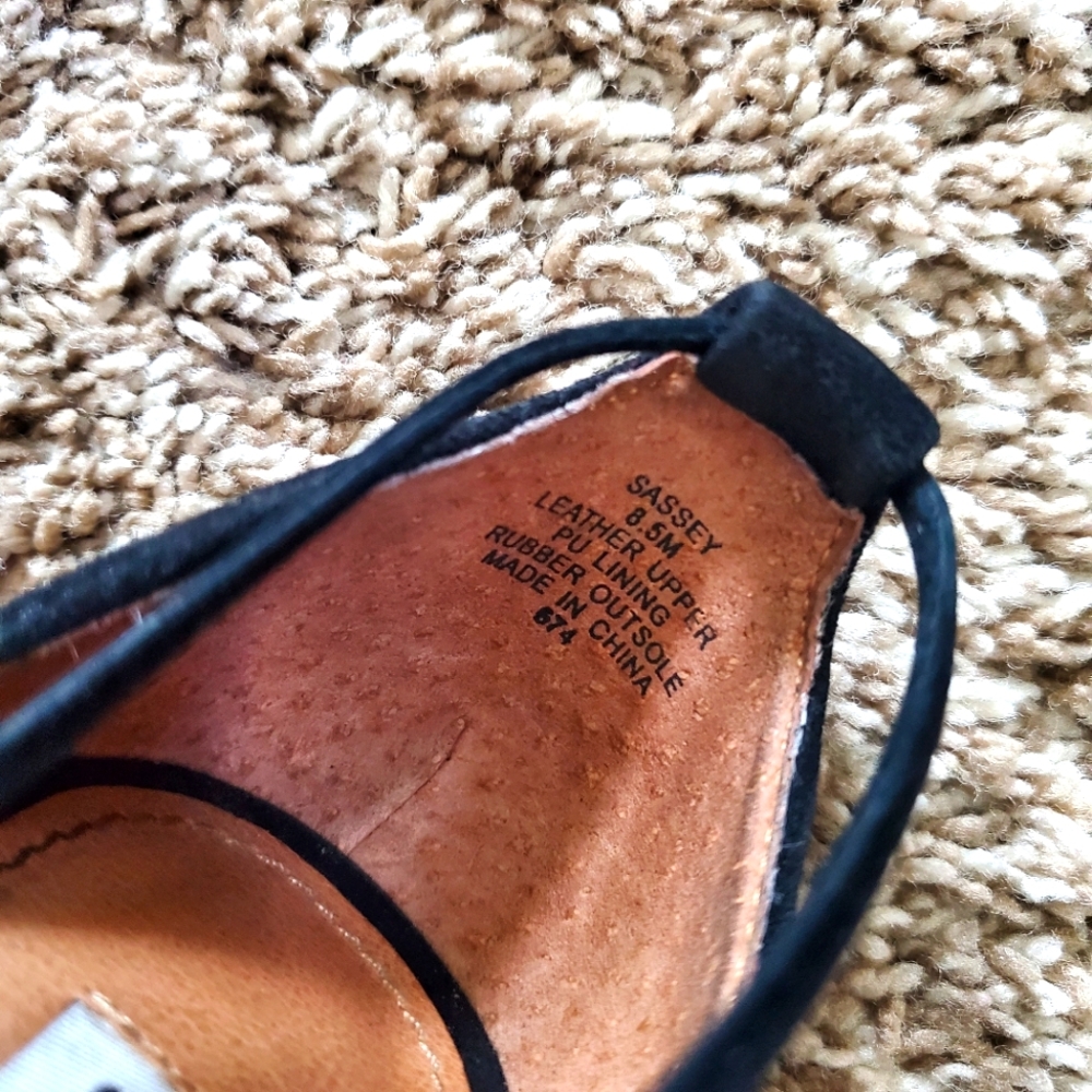 Steve Madden Sassey Suede Black Tassel Sandals - Picture 7 of 11
